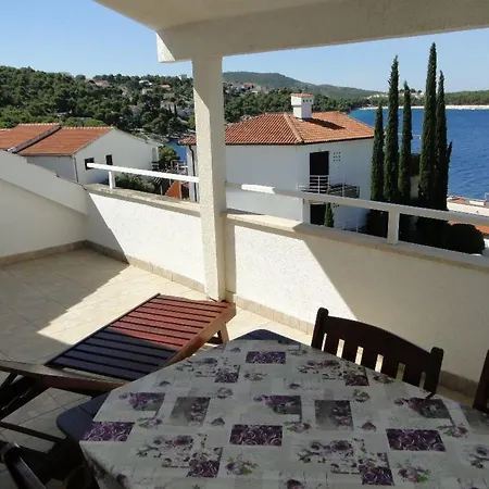 דירה Fuer 4 Personen Laguna 5 By Interhome