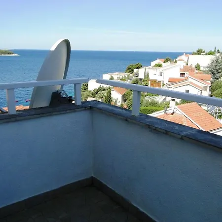 Fuer 4 Personen Laguna 5 By Interhome פרימוסטן