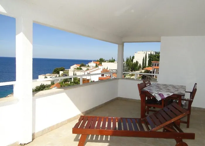 Appartamento Fuer 4 Personen Laguna 5 By Interhome