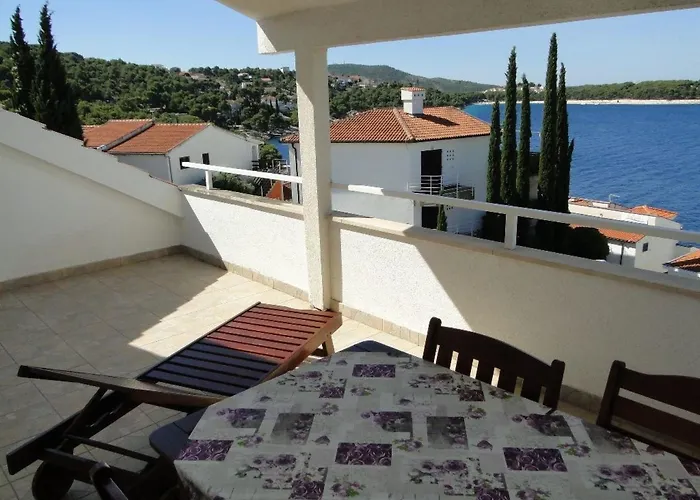 Appartement Fuer 4 Personen Laguna 5 By Interhome